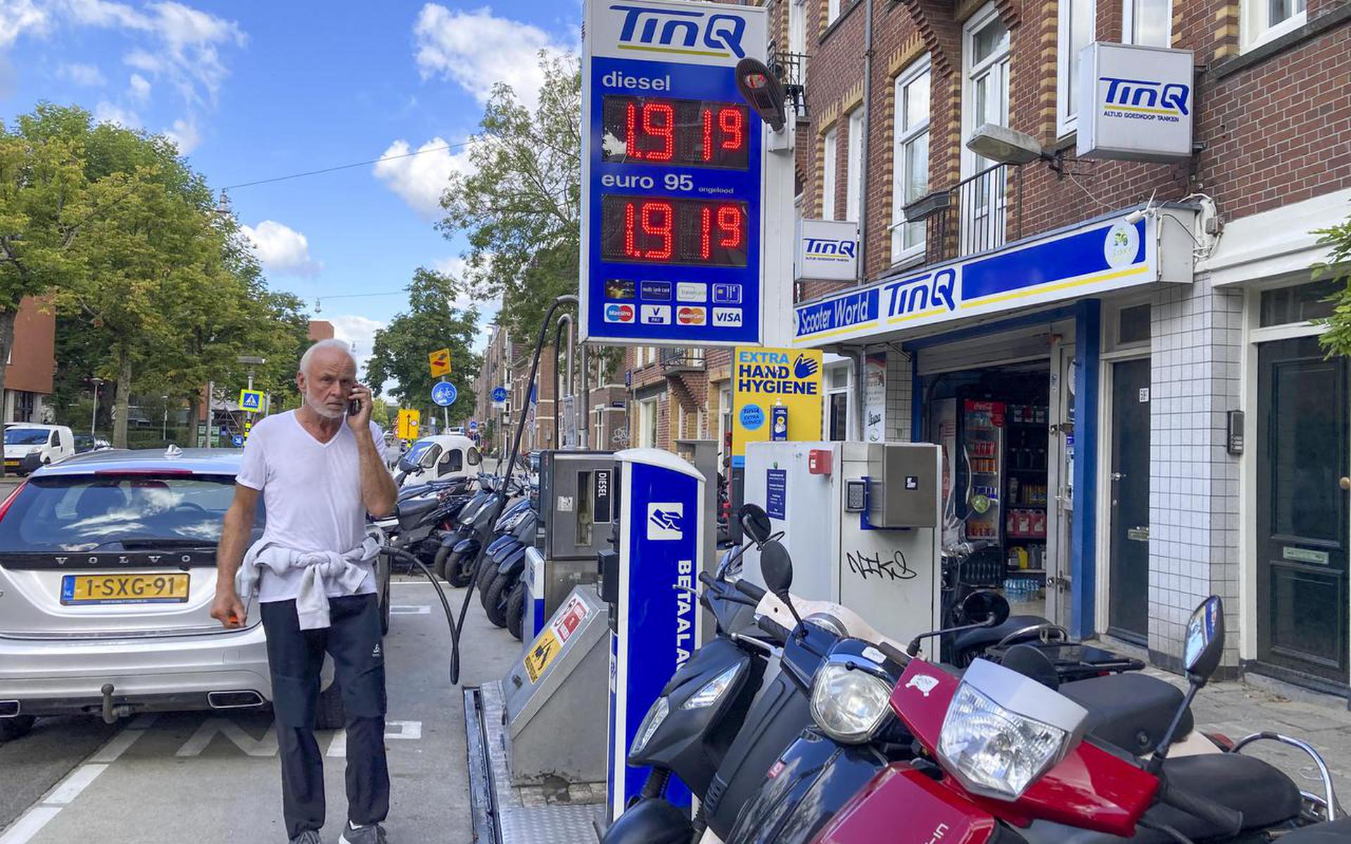 Pijn Aan De Benzinepomp. Olieprijs Stijgt Naar Hoogste Niveau Van Dit ...