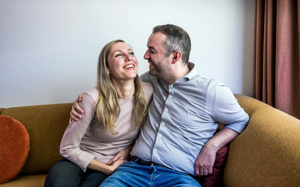 Jimmy Dijk en zijn verloofde Mechteld van Duin, beide van de Socialistische Partij (SP).