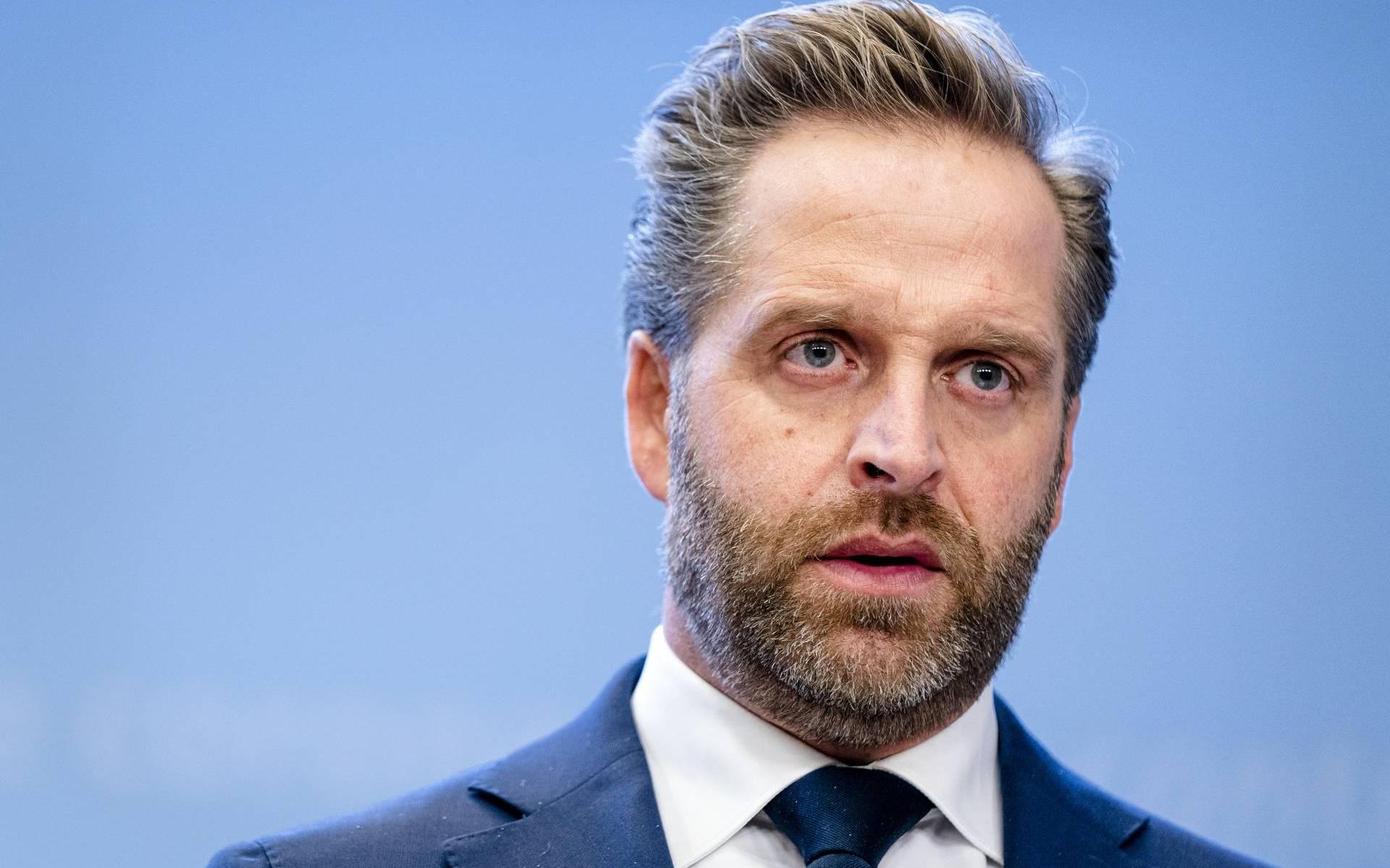 Minister Hugo de Jonge volgt advies Gezondheidsraad: vaccineren