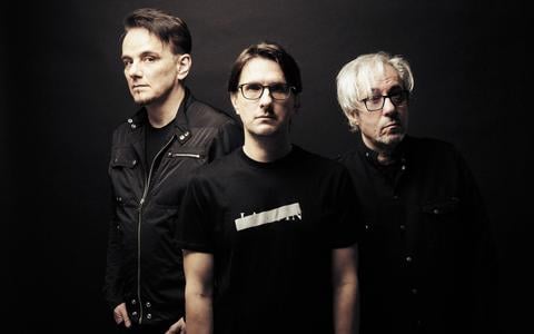 Porcupine Tree, van links naar rechts Gavin Harrison, Steven Wilson en Richard Barbieri.