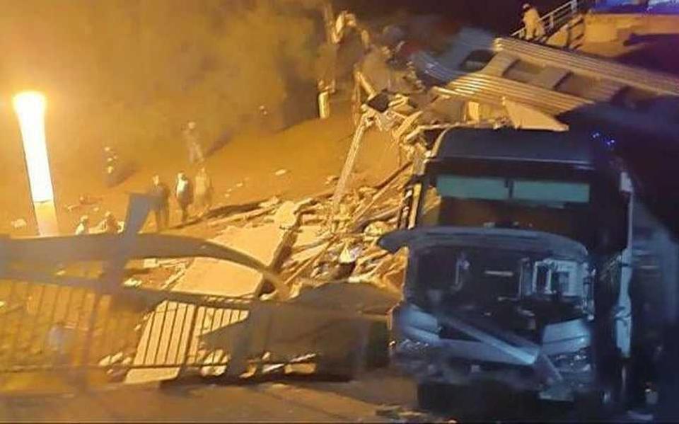 In de Russische regio Brjansk zijn zeker zeven doden en 69 gewonden gevallen nadat een brug instortte op een spoorweg door "illegale sabotage".