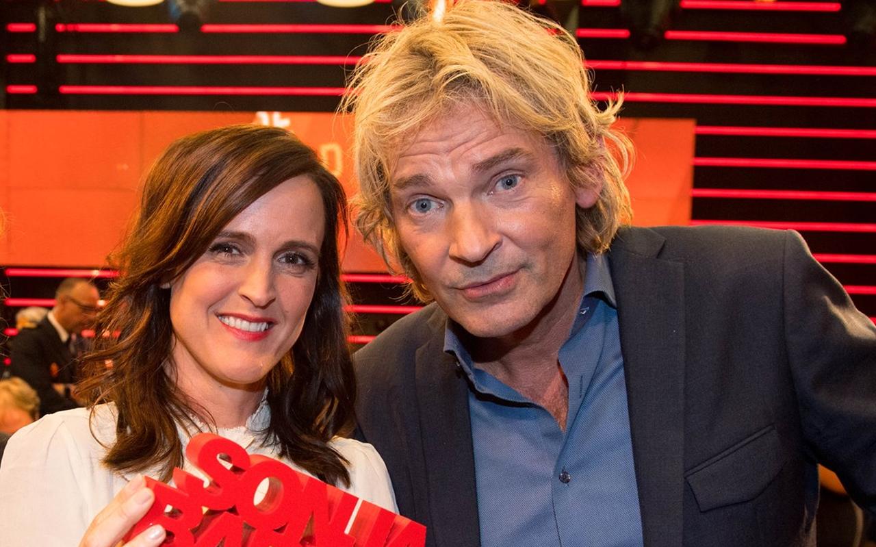 Abbring werd afgefakkeld door de eindredacteur van DWDD. Abbring werd afgefakkeld door de eindredacteur van DWDD.