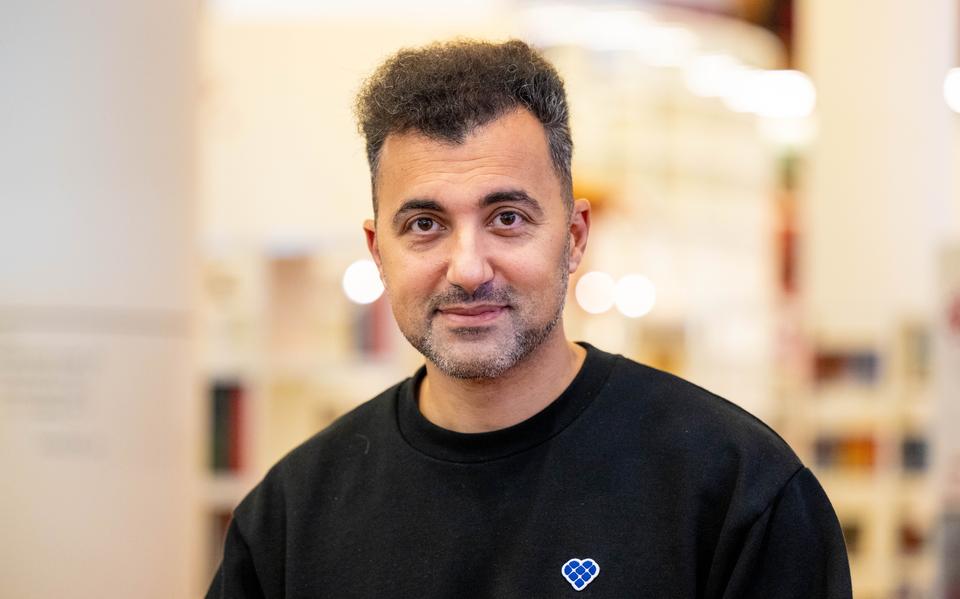 Özcan Akyol, oftewel Eus: „Je kunt echt verdwaald raken in de sociale klassen."