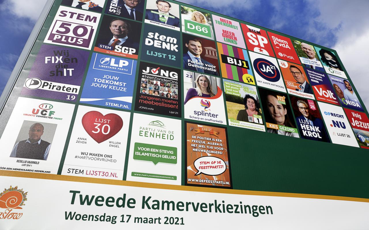 Een verkiezingsbord voor de Tweede Kamerverkiezingen van 2021. Een verkiezingsbord voor de Tweede Kamerverkiezingen van 2021.