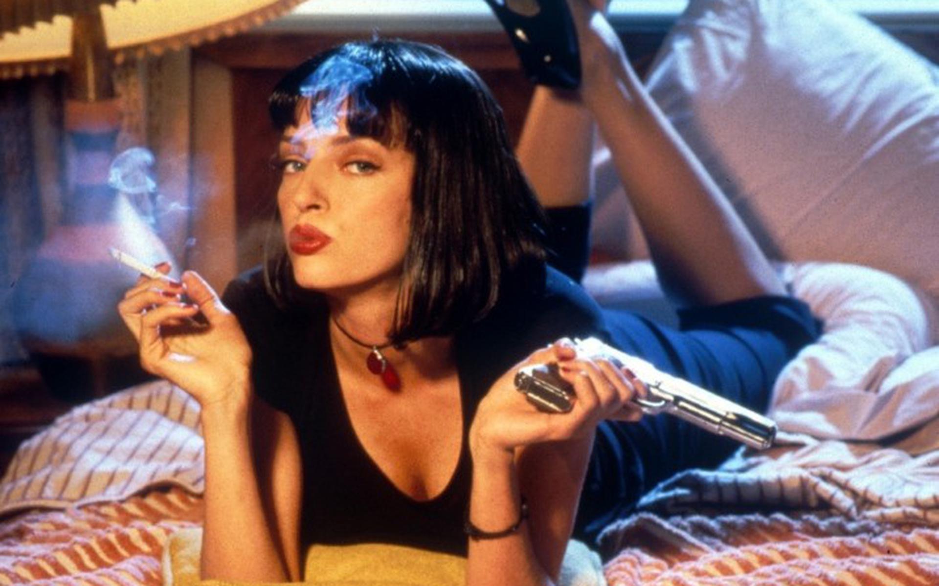 De manier waarop Uma Thurman in Pulp Fiction een sigaret rookt maakt haar verleidelijker, sensueler en speelser. Foto: ANP/Photo12
