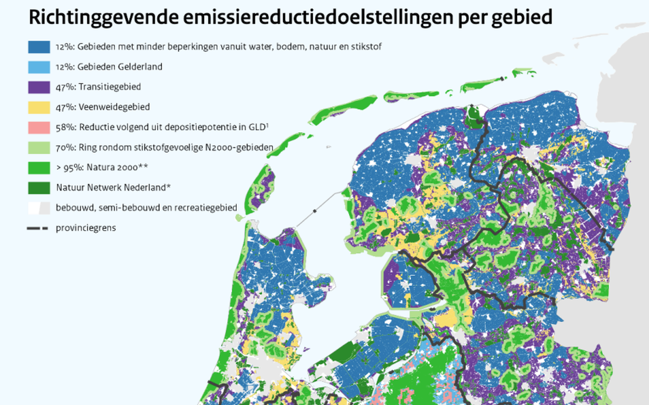 De gebieden waar stikstof flink teruggedrongen moet worden zijn groen.