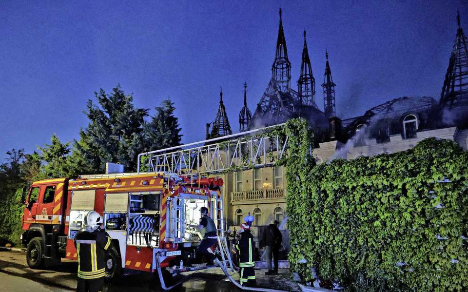 Het 'Harry Potter-kasteel' in Odesa ging ook al in vlammen op.
