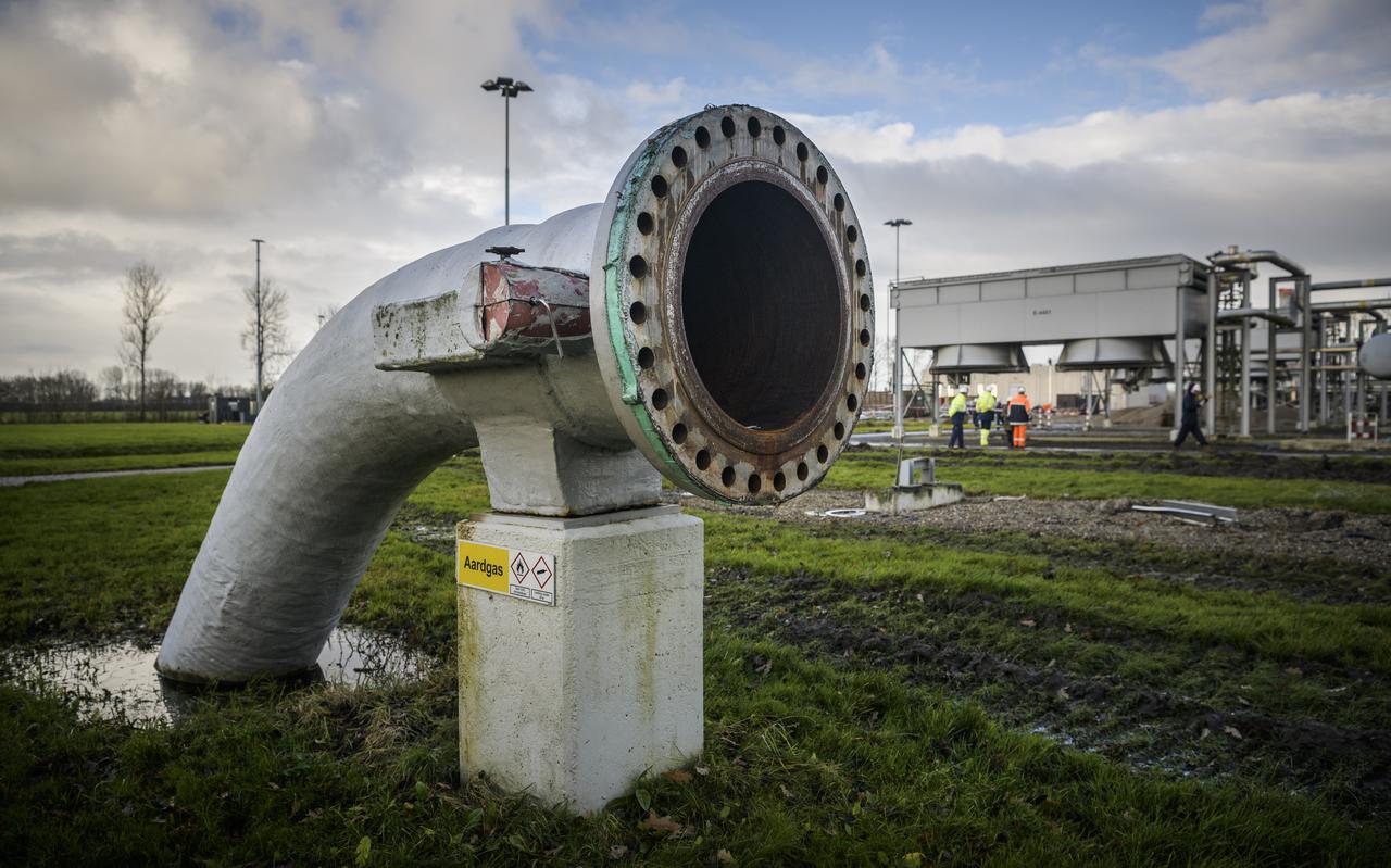 Ten Post, december 2019. De gaswinningslocatie bij Ten Post wordt ontmanteld. Het dichtdraaien van de gaskraan in Groningen is van de redenen voor de stijging van het gastarief. Ten Post, december 2019. De gaswinningslocatie bij Ten Post wordt ontmanteld. Het dichtdraaien van de gaskraan in Groningen is van de redenen voor de stijging van het gastarief.