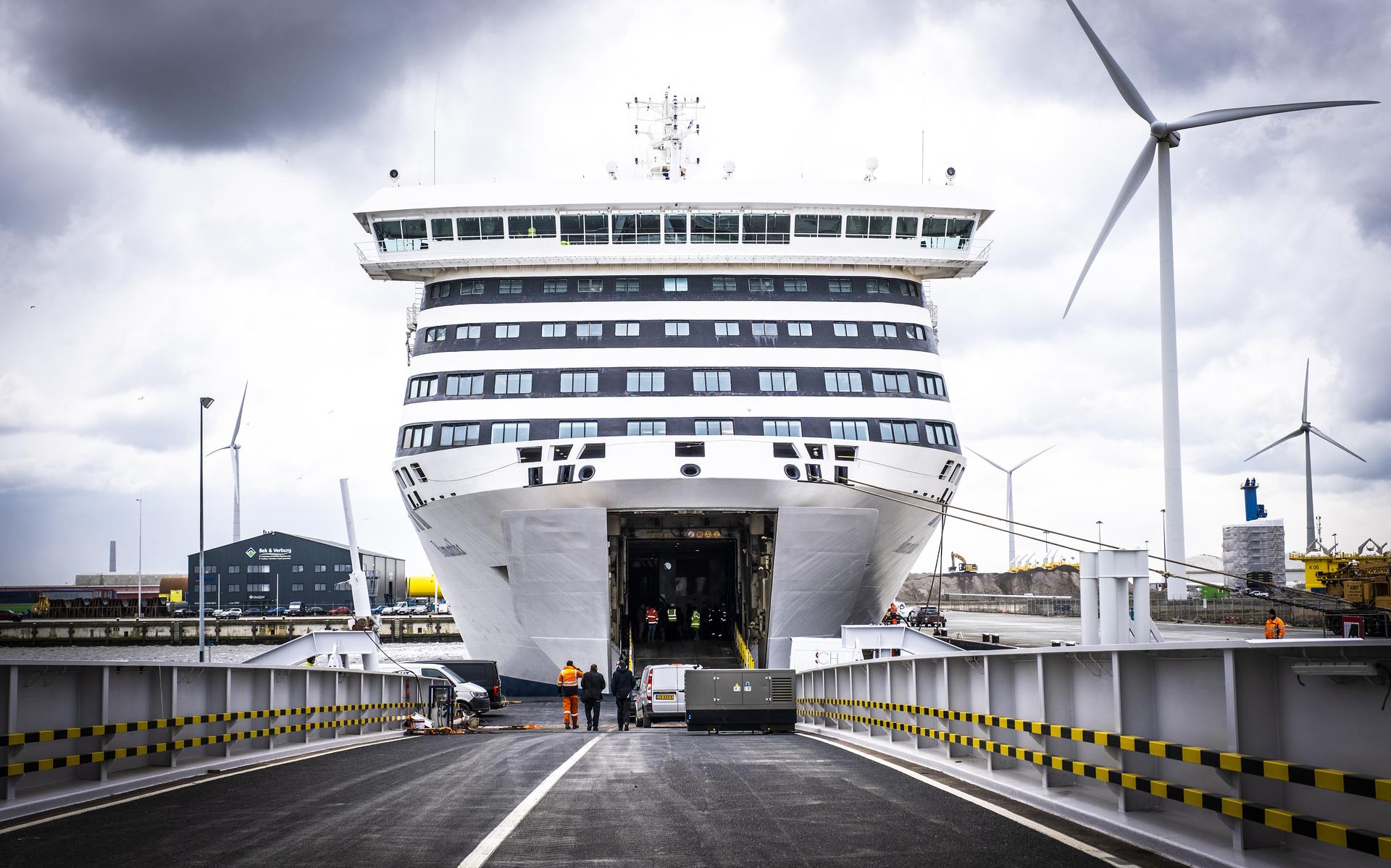 Ferry Service to Norway: Stranded Passengers’ Rights and Concerns with Holland Norway Lines