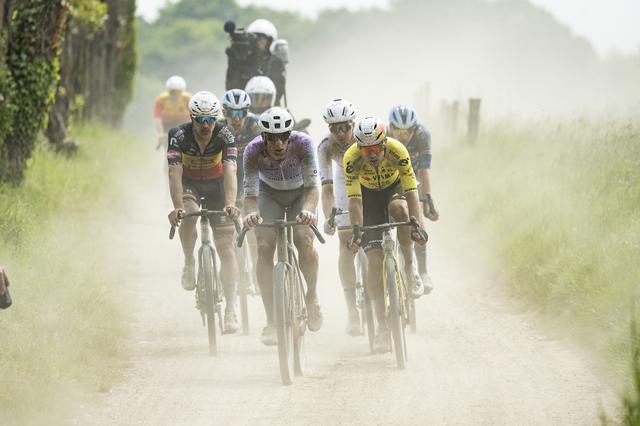 Rick Ottema veroverde podium Marly Grav koers