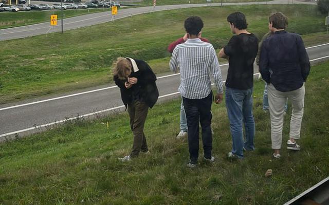 Babeen Van Forward Uit Groningen Beleven Helse Terugreis Vanuit Sneek Bus Kapot Uren Langs