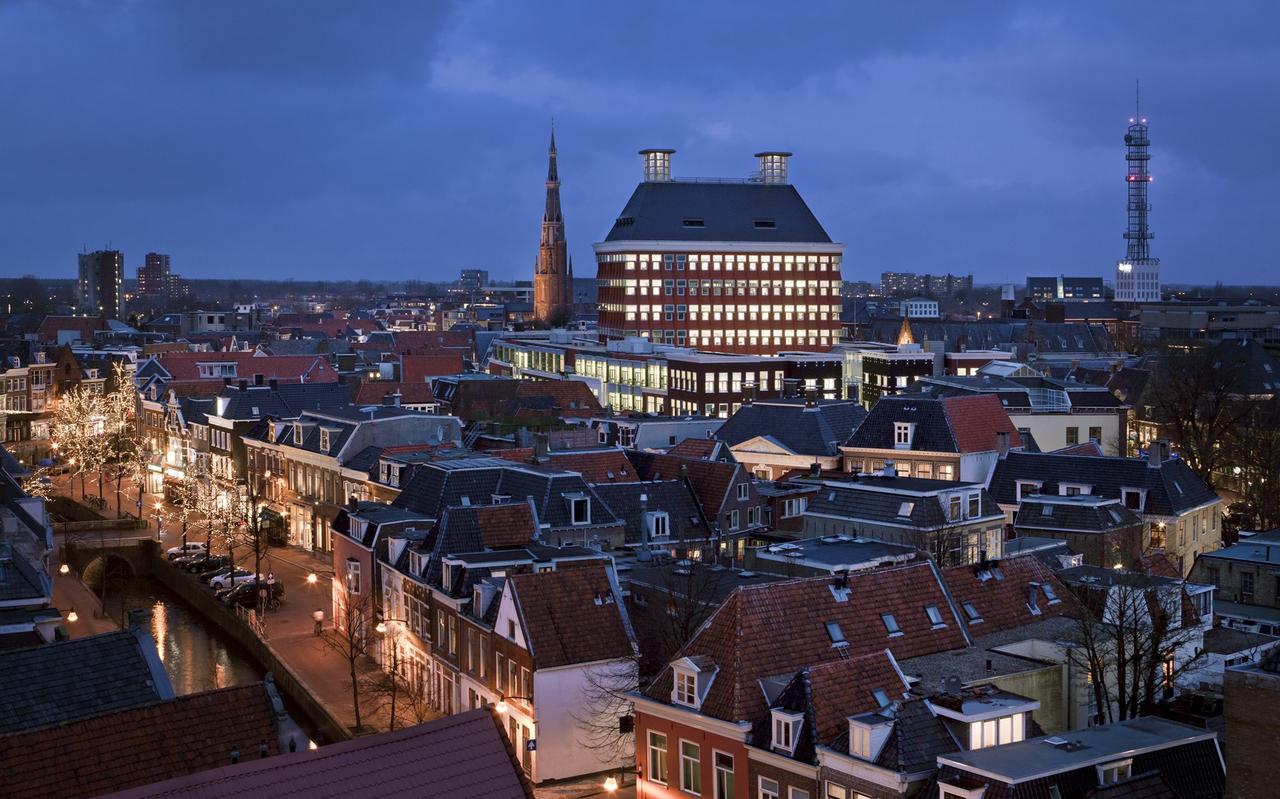 Provinsjehûs in Leeuwarden. Provinsjehûs in Leeuwarden.