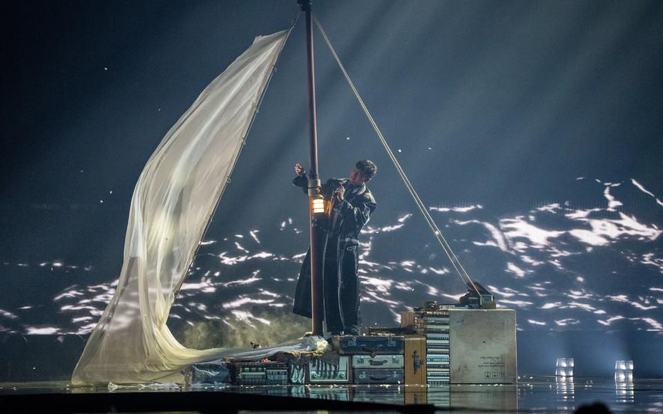 JJ wint het Eurovisiesongfestival voor Oostenrijk met het nummer Wasted Love.