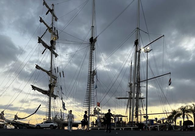 Zes maanden leven en leren op een zeilboot: Jamie (14) uit Drachten vertrekt na de zomer, Koen (16) 