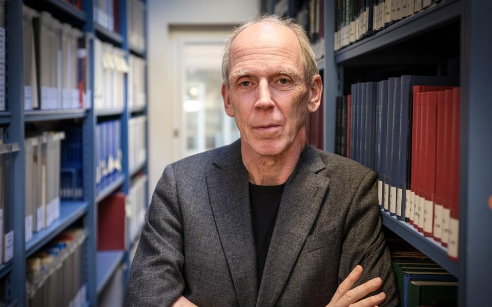 Gerrit Voerman, hoogleraar Nederlandse politiek aan de Rijksuniversiteit Groningen.
