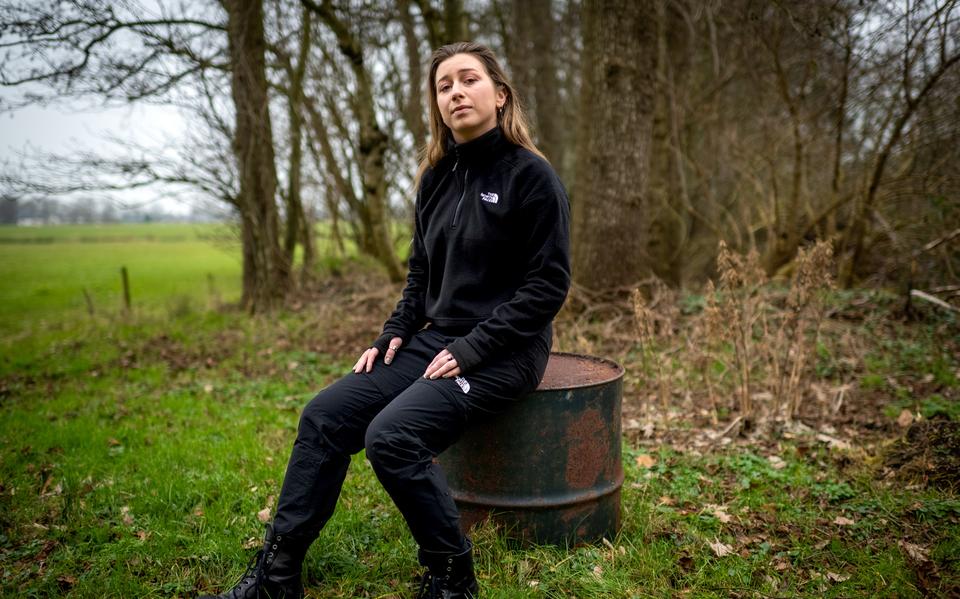 Oorlogsverslaggeefster Daphne Westdorp uit Bakkeveen vlak voor haar vertrek naar Oekraïne.