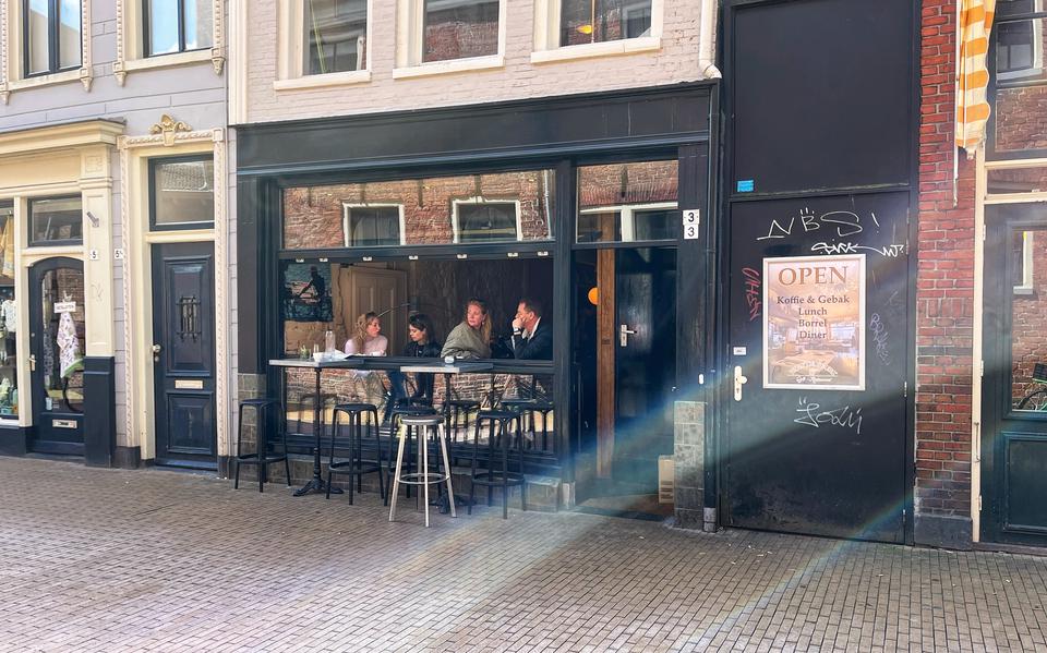 Bar Barrie zit sinds een paar maanden in de Folkingestraat.