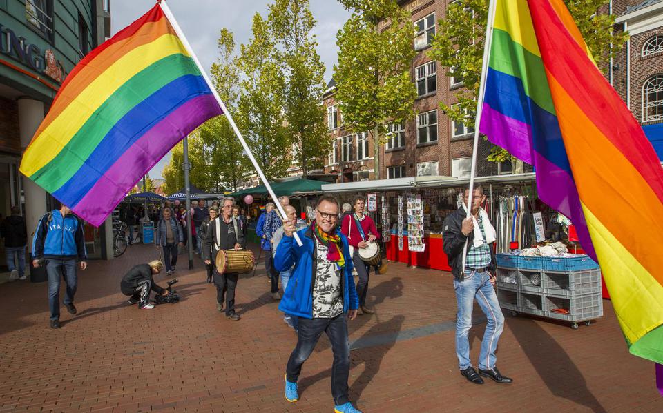 Roze Actie in Winschoten, mede georganiseerd door Roze 50+.  Foto Archief Huisman Media