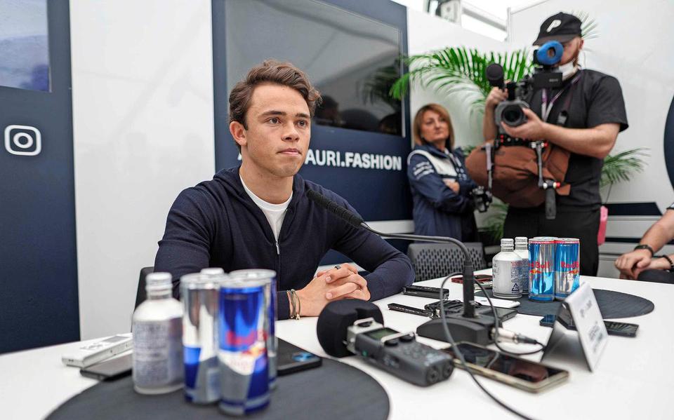 Volgens Red Bull-topman Helmut Marko moet Nyck de Vries het team van AlphaTauri gaan leiden.