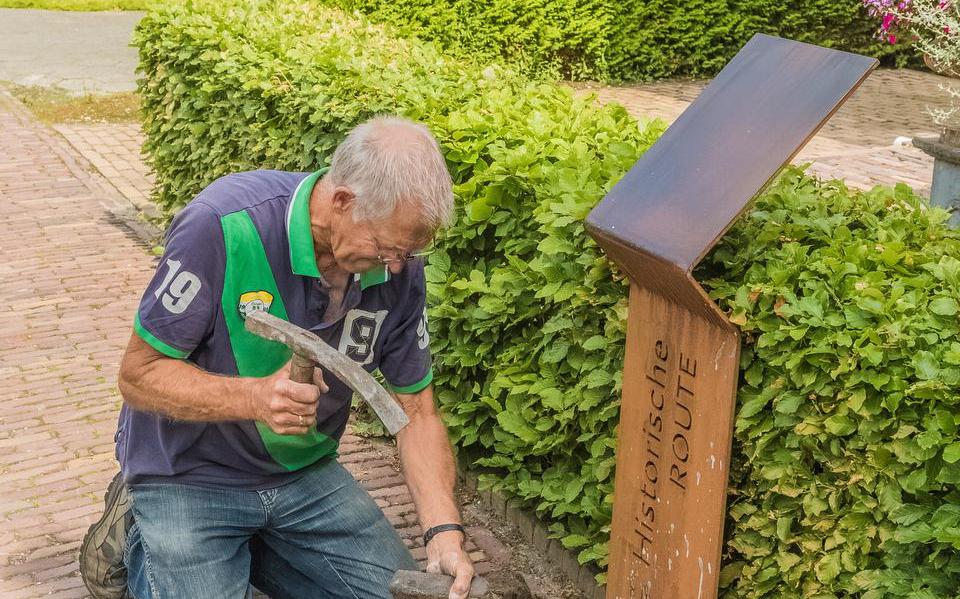 Historische route is klaar: 'We proberen ook de verbinding te maken met Veenhuizen' - Leeuwarder Cou