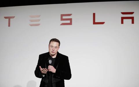Noordelijke Tesla-campagne: topman bestookt met tweets