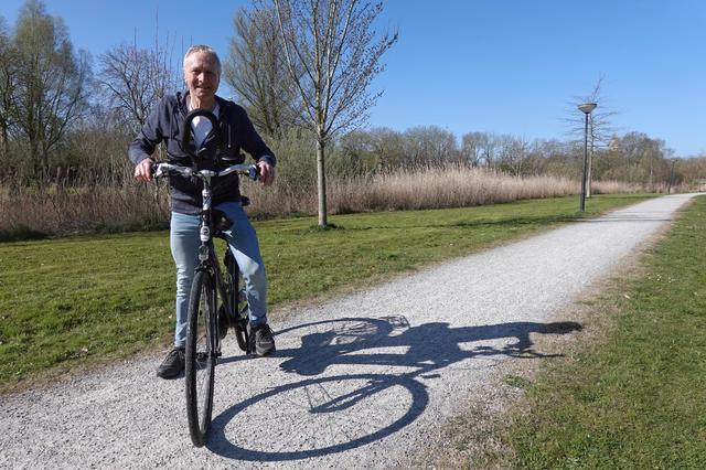 Evert (73) uit Bolsward heeft meer dan een half miljoen fietskilometers: ‘Ik ben onder de mensen en
