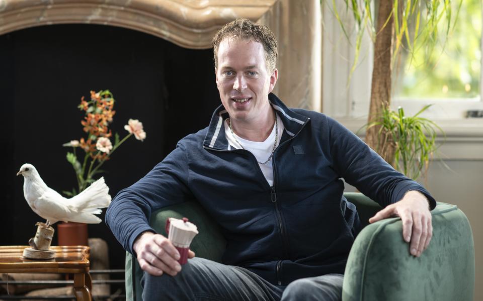 Boer zoekt Vrouw: Julius uit Arkum, de man die precies weet hoe hij vrouwen  moet temmen... - Leeuwarder Courant