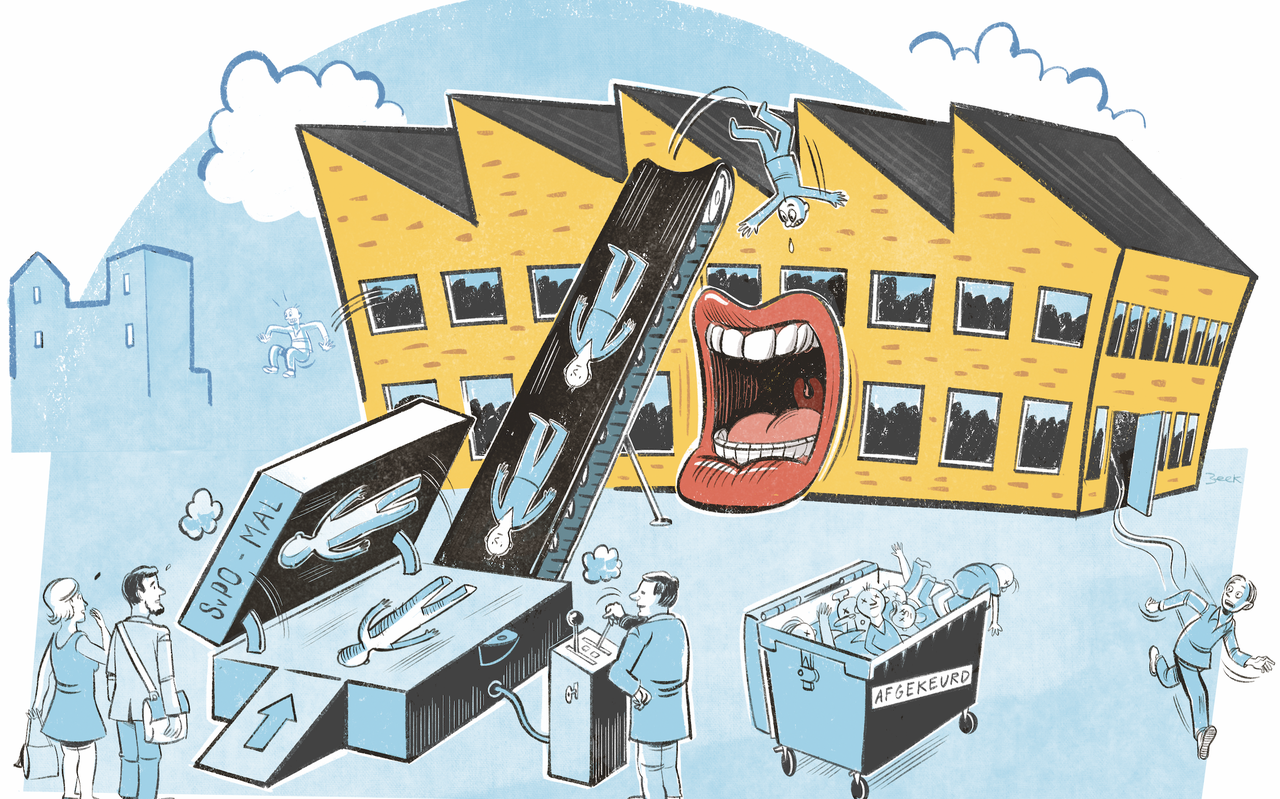 De Onderwijsinspectie heeft gistermiddag zestien rapporten over de acht Scholen voor Persoonlijk Onderwijs (SVPO) openbaar gemaakt. Dat gebeurde nadat de rechter in Amsterdam het bezwaar tegen openbaarmaking ongegrond had verklaard. De Onderwijsinspectie heeft gistermiddag zestien rapporten over de acht Scholen voor Persoonlijk Onderwijs (SVPO) openbaar gemaakt. Dat gebeurde nadat de rechter in Amsterdam het bezwaar tegen openbaarmaking ongegrond had verklaard.