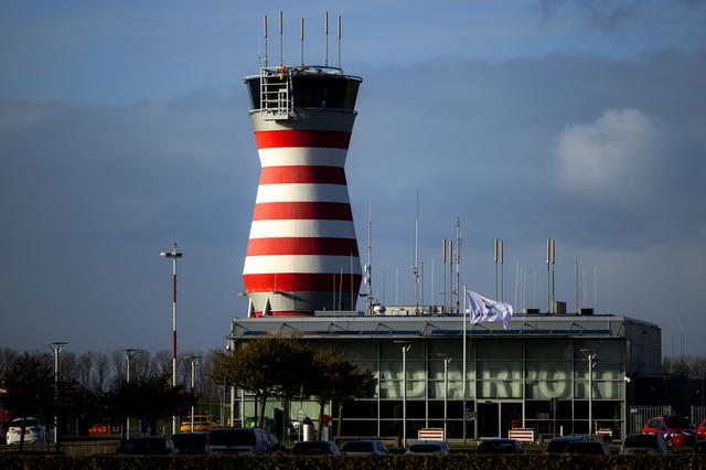 Lelystad Airport vakantievluchten: opening oktober 2027 voorbereid