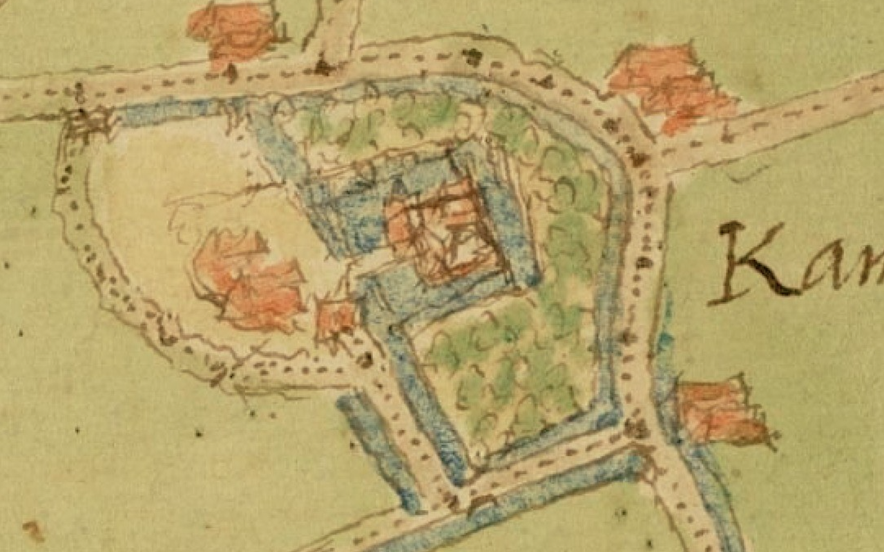 Jacob van Deventer maakte in 1560 een ruwe schets van het gebied. Het slot stond rechts op een eilandje. Via een brug