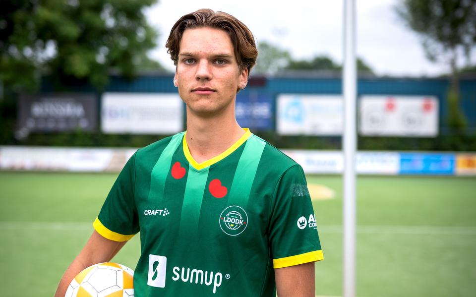 Hogeschool NHL Stenden komt met een speciale regeling en een fonds om studerende topsporters te ondersteunen. Korfballer Noud Faber, student commerciele economie en korfballer bij LDODK, is er enthousiast over. 