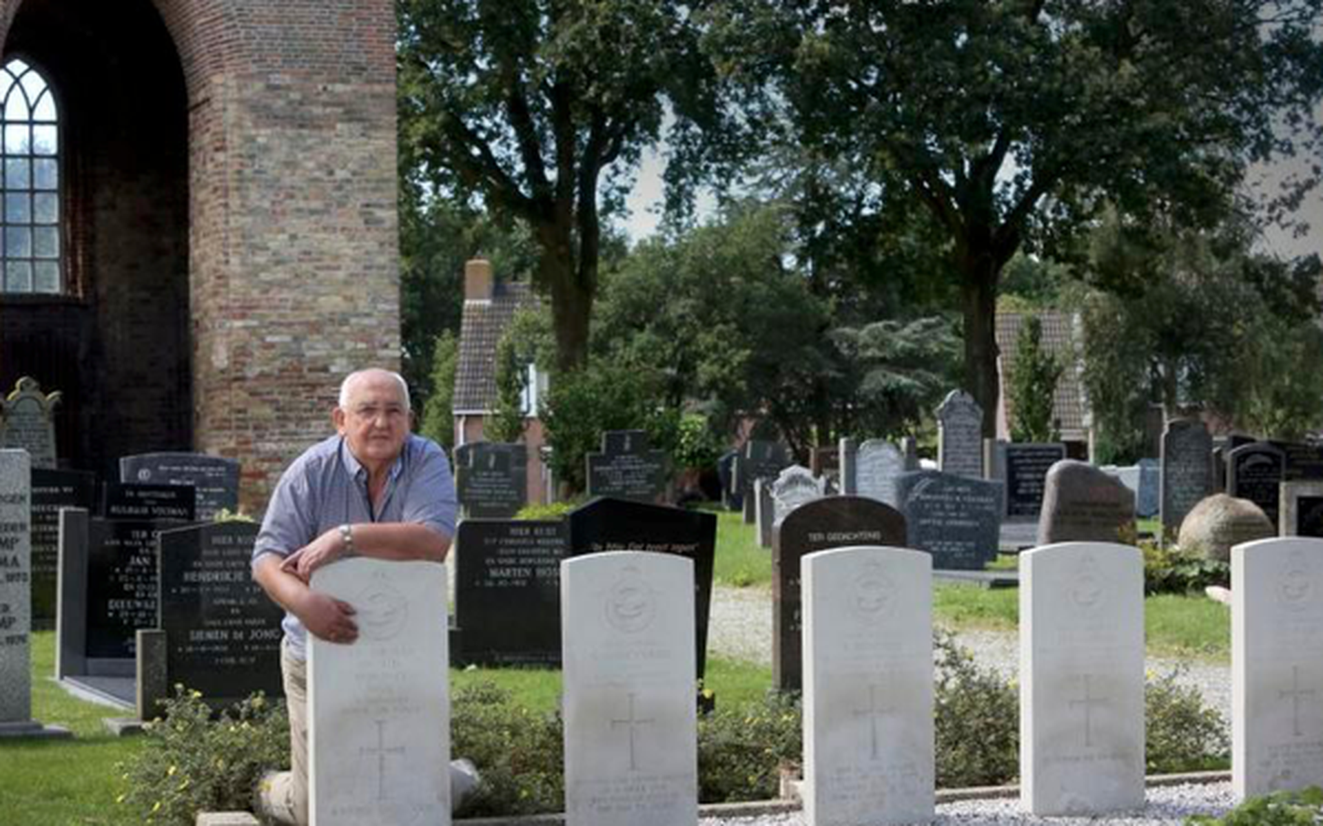 Een naam voor de onbekende man in graf Nijemirdum - Leeuwarder Courant