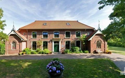 Herberg Rijsbergen, sinds 1992 een hotel, wordt vanaf 15 januari 2019 Klooster Schiermonnikoog
