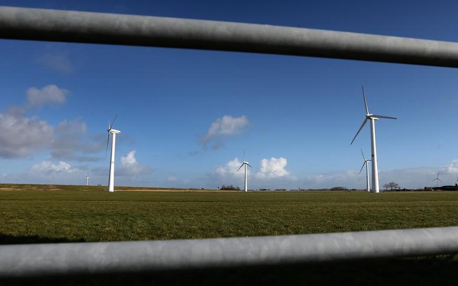 Tegenstanders Nij Hiddum Houw laten zich horen - Leeuwarder Courant
