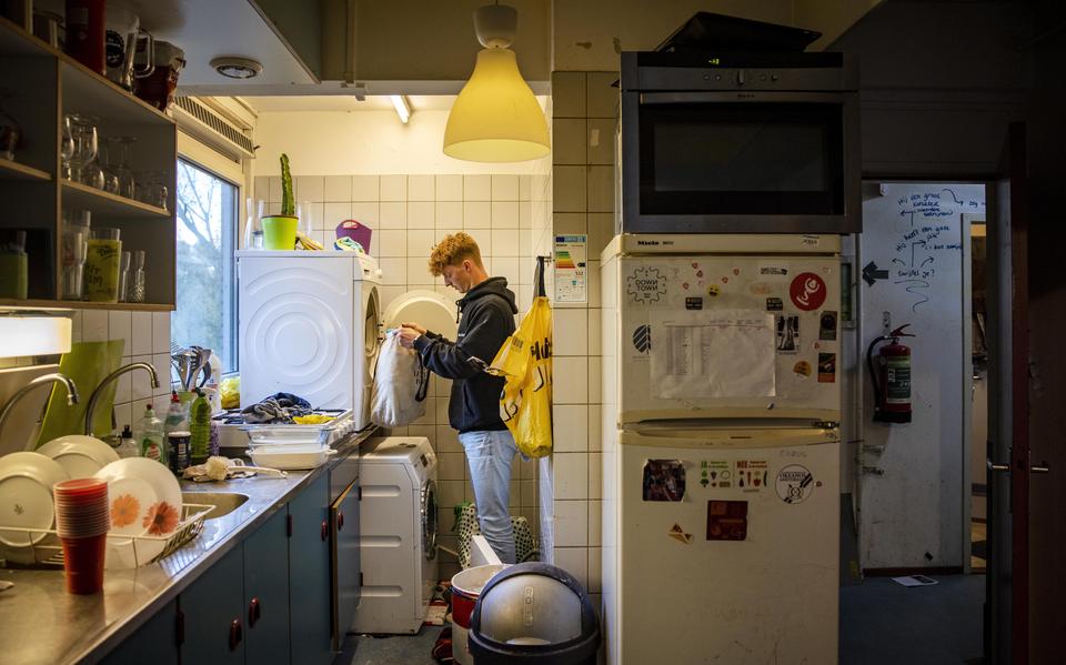 Een student in Leeuwarden betaalt nu gemiddeld 460 euro voor een kamer. 