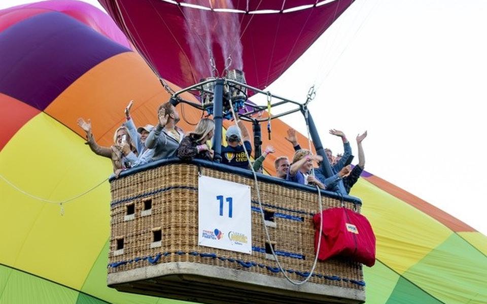 Op de Nutsbaan in Joure vinden van 16 tot en met 20 juli de Friese Ballonfeesten plaats. 