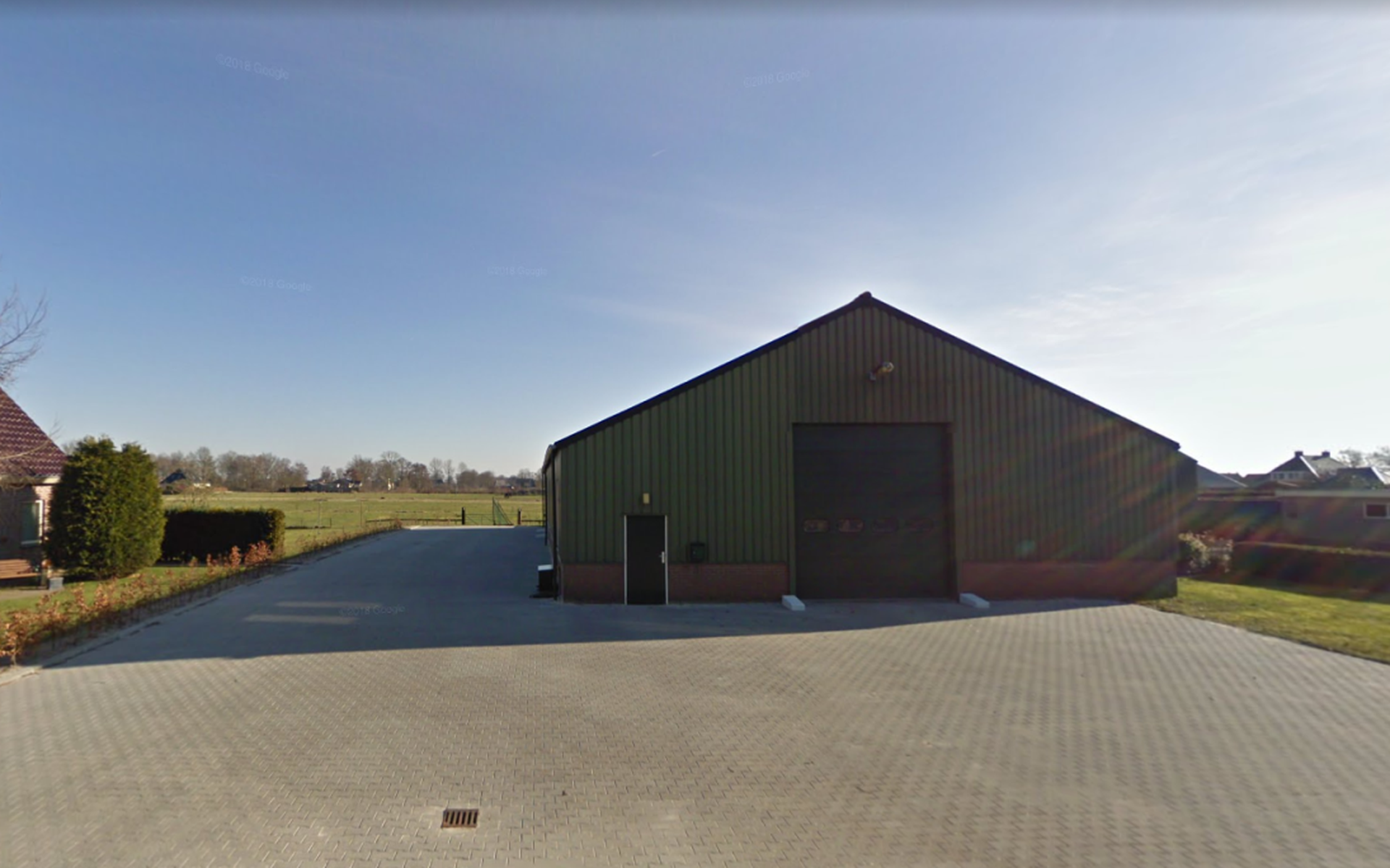 Brandweerlieden komende vijf jaar ondergebracht in loods in Oudega - Leeuwarder Courant