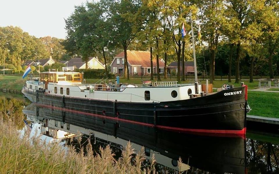Het luxe motorschip Onrust van Iede Nieuwhof maakt deel uit van de Schepencarrousel.