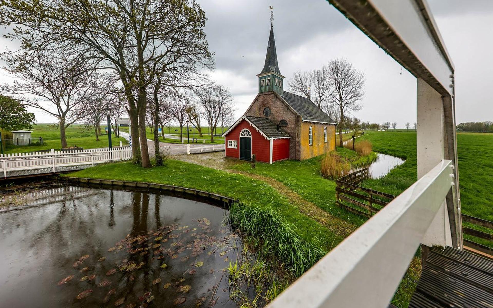 Stichting Aldfaers Erf verkoopt panden in Allingawier en concentreert zich op oude boerderij en rest