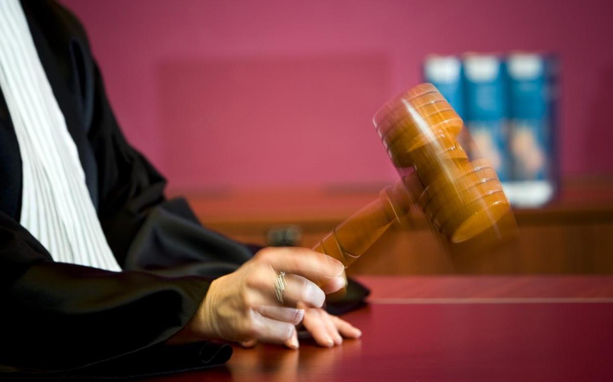 Werkstraf geëist tegen doorrijder die huisgenoot aanreed op Terschelling - Leeuwarder Courant