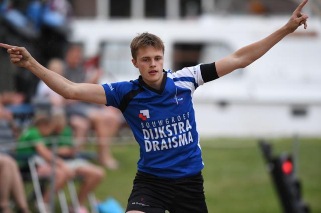 Michiel Zijlstra (20) neemt revanche en verovert de keningstitel in Burgum.