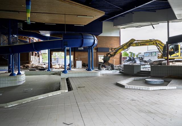 Oud zwembad Bloemketerp circulair gesloopt in Franeker