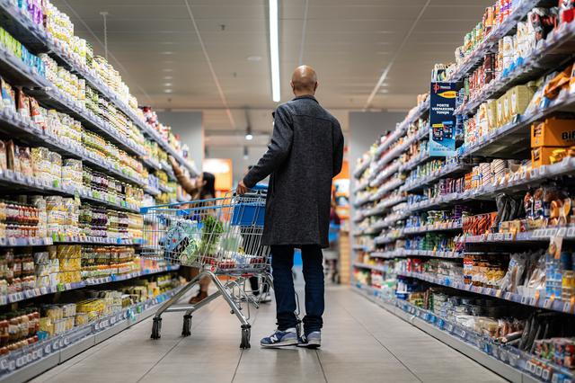 Geen vierde supermarkt in Bolsward, maar wel vijf in Stiens. Hoe zit dat? ‘Je krijgt altijd een geve