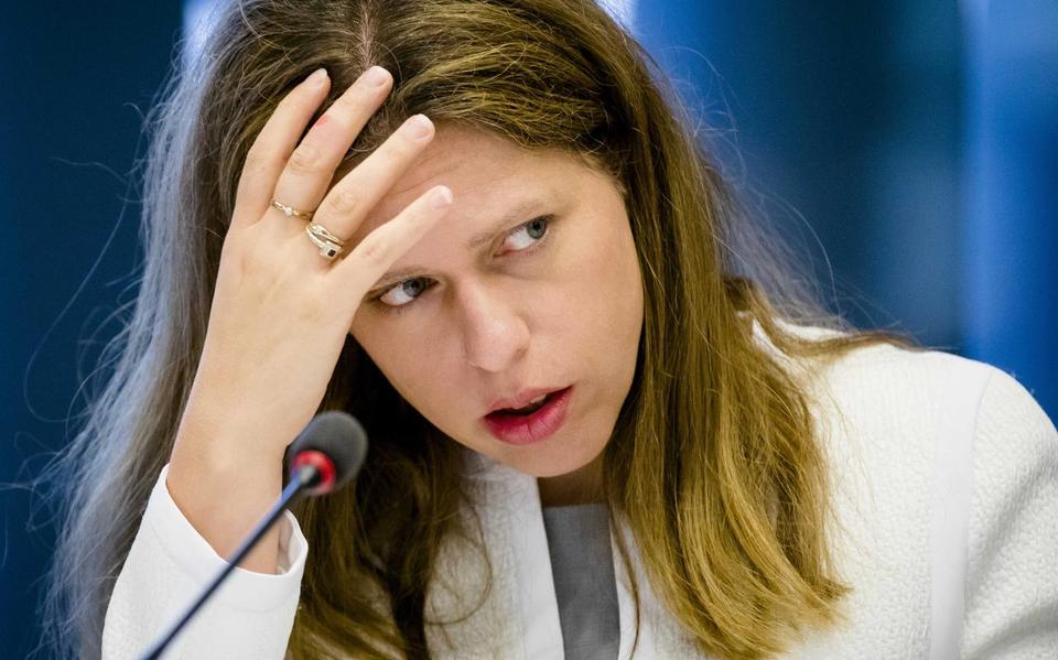 Minister Carola Schouten van Landbouw, Natuur en Voedselkwaliteit tijdens een debat over de NVWA. FOTO ANP/BART MAAT