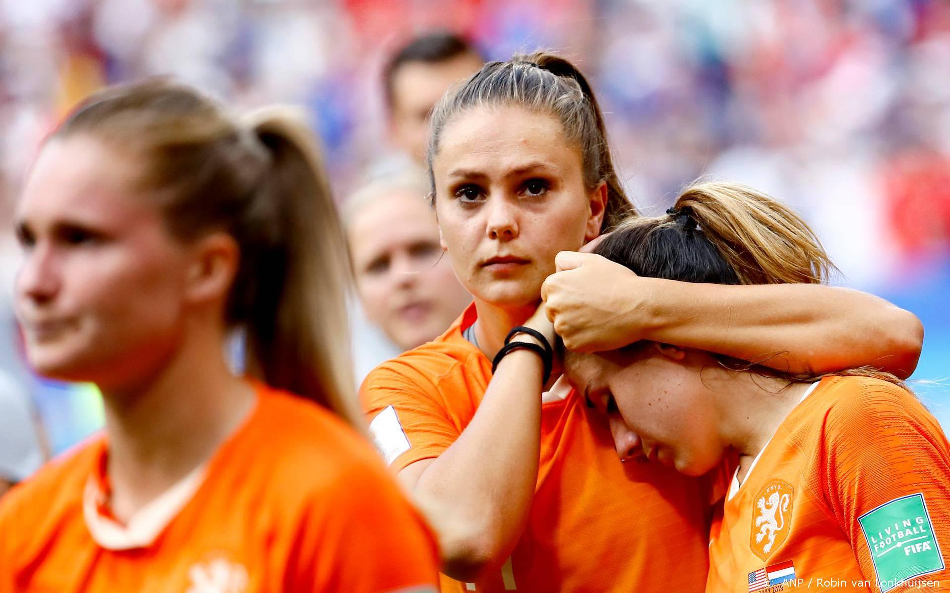 Voetbalsters Oranje spelen laatste interlands van 2020 in Zwolle