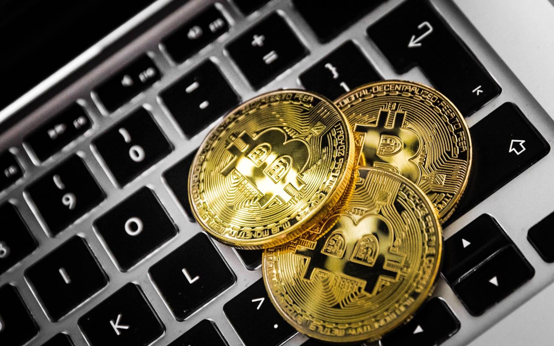 Bitcoin piekt door crypto-geste PayPal