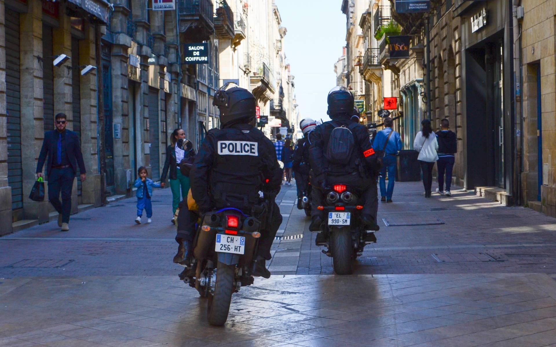 Franse politie schiet in Avignon aanvaller met mes dood