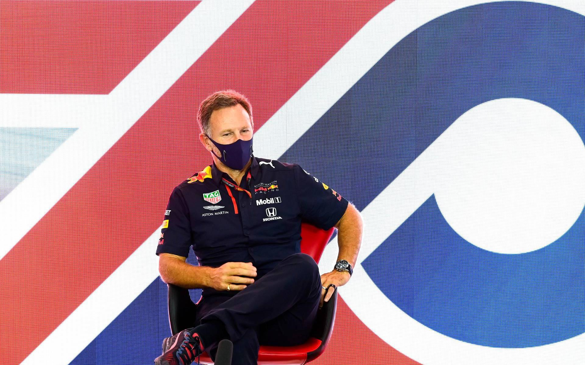 Teambaas Red Bull: kritiek op Albon 'oneerlijk en onterecht'