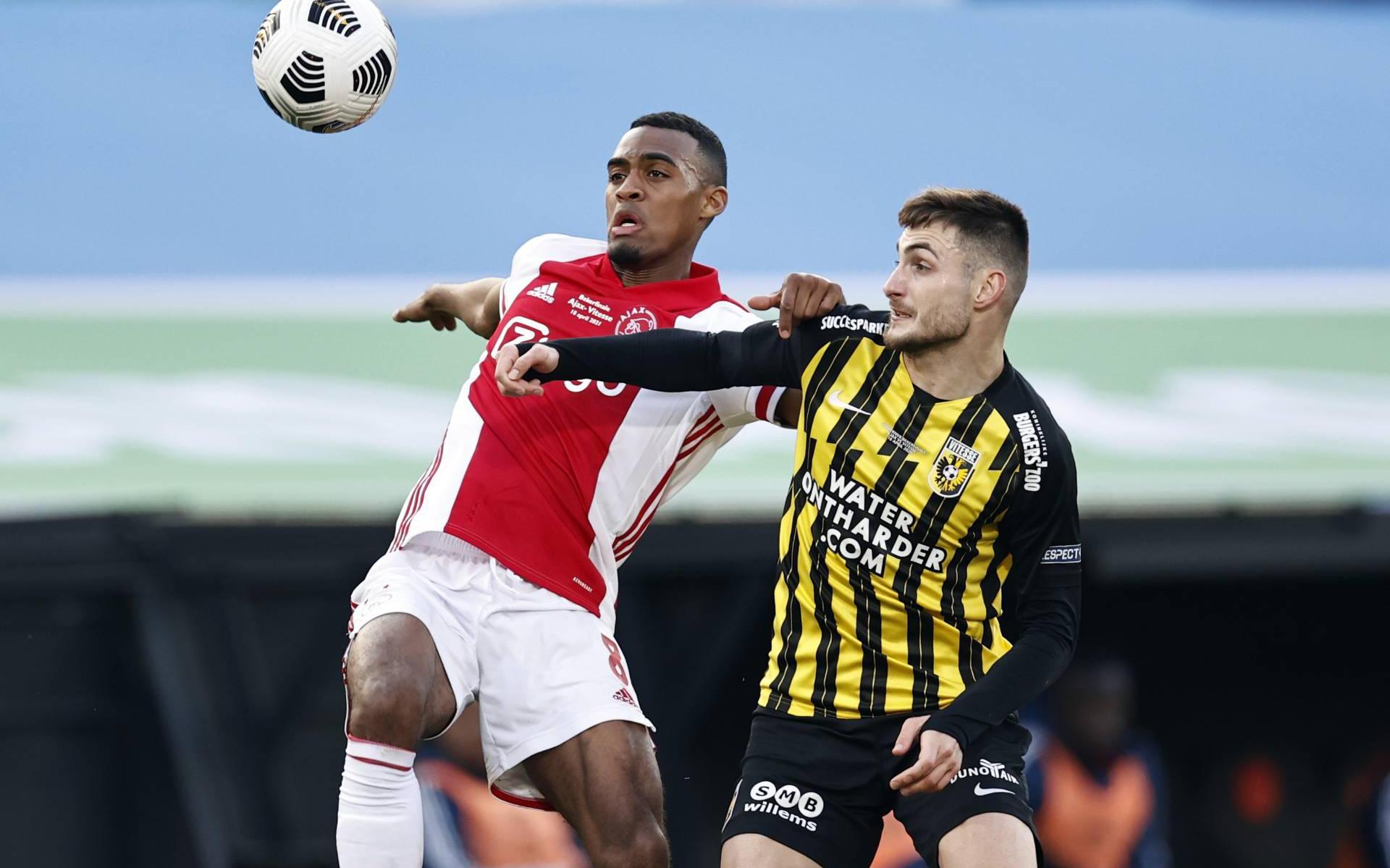 Maak een naam Ontdek terugtrekken Ajax verslaat Vitesse en wint KNVB-beker voor 20e keer - Leeuwarder Courant