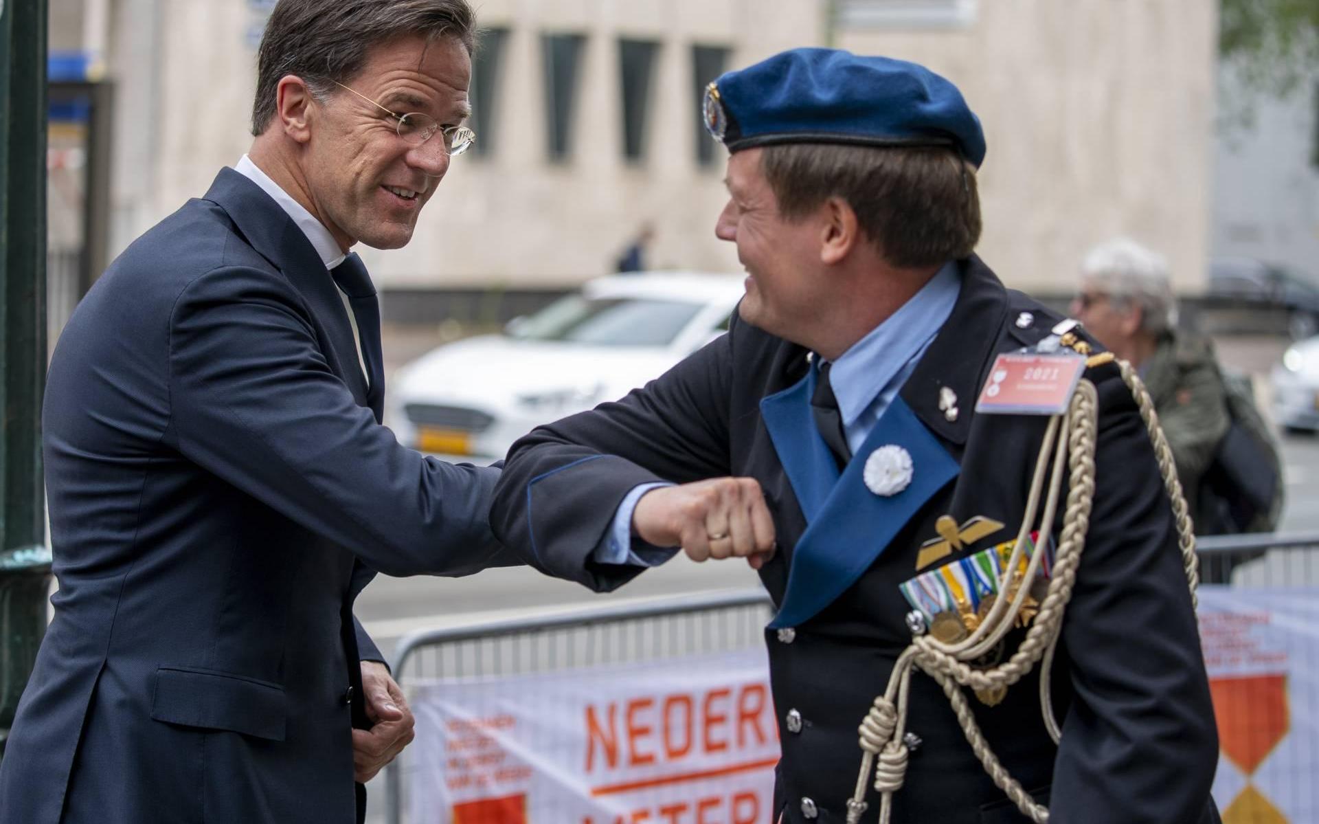 Rutte prijst kameraadschap onder veteranen en actieve militairen - Leeuwarder Courant